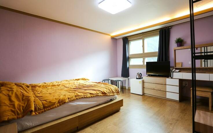 Imagen de la habitación del Hotel Hongcheon Garisan Deuo Motel. Foto 13