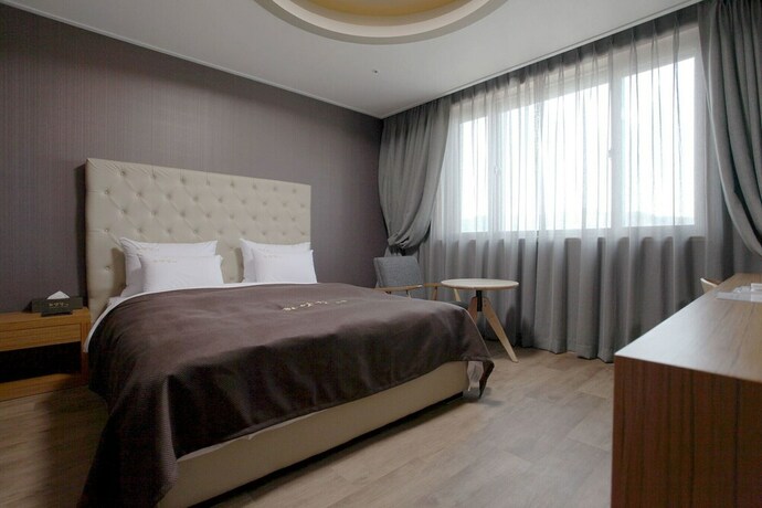 Imagen de la habitación del Hotel Hongcheon Hwayanggang. Foto 35