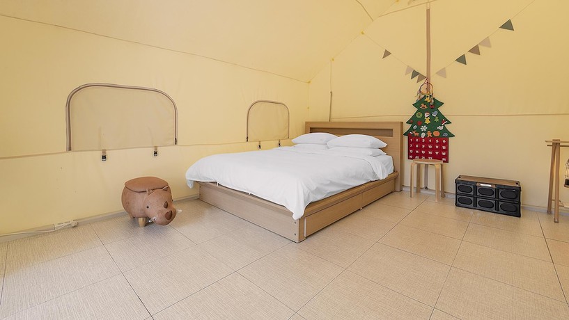 Imagen de la habitación del Hotel Hongcheon Toliaigeullaemping. Foto 11