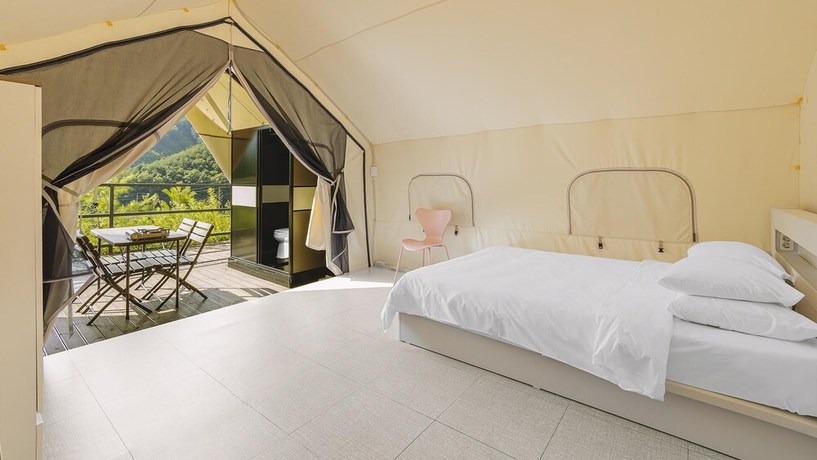 Imagen de la habitación del Hotel Hongcheon Toliaigeullaemping. Foto 12