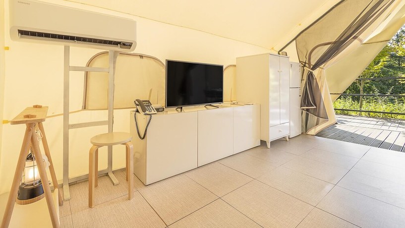 Imagen de la habitación del Hotel Hongcheon Toliaigeullaemping. Foto 19