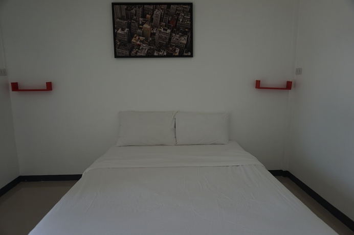 Imagen de la habitación del Hotel Honghub Sakon. Foto 7