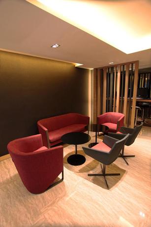 Imagen de los interiores del Hotel Hongkong Harbor. Foto 12