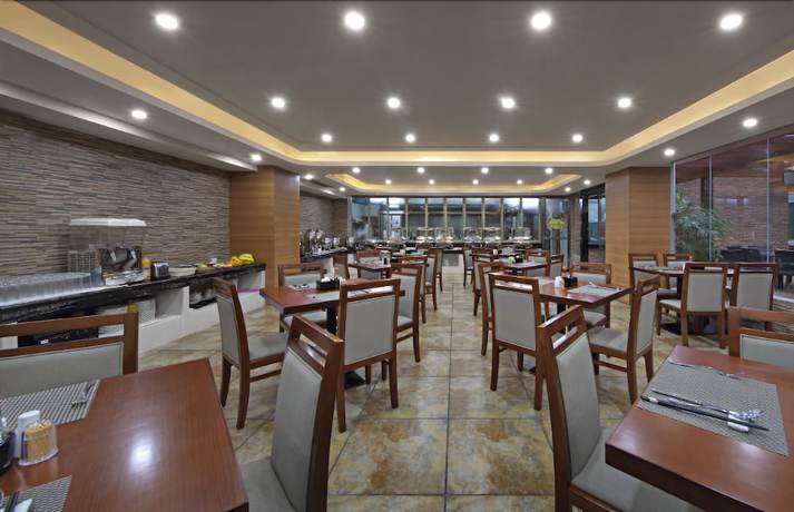 Imagen del bar/restaurante del Hotel Honglilai Shenzhen. Foto 6