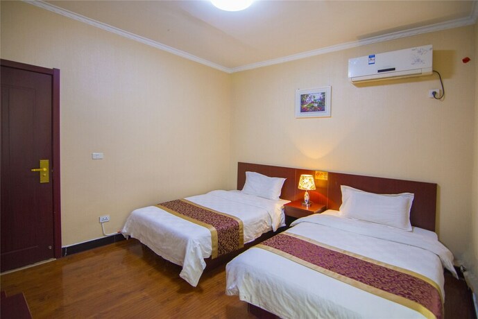 Imagen de la habitación del Hotel Hongrui Business Hotel Xi'an Airport. Foto 31