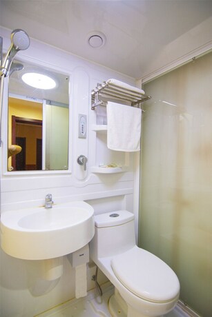 Imagen de la habitación del Hotel Hongrui Business Hotel Xi'an Airport. Foto 44