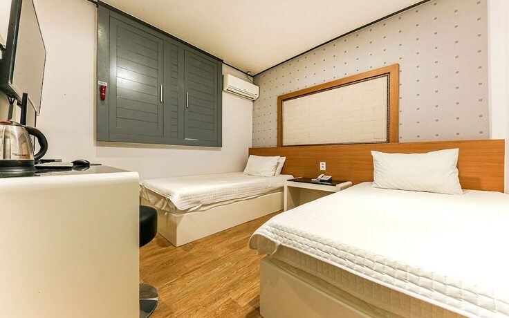 Imagen de la habitación del Hotel Hongseong New World. Foto 15