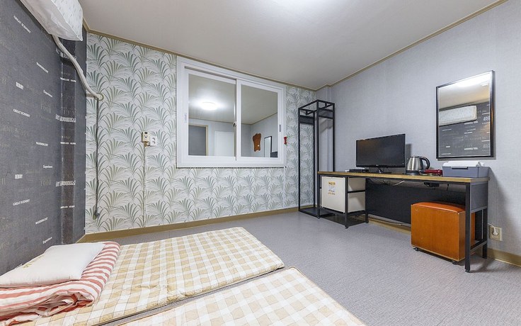 Imagen de la habitación del Hotel Hongseong Solbatcheonsu. Foto 7