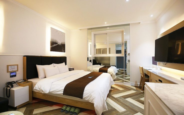 Imagen de la habitación del Hotel Hongseong Yongbongsan Hue Dream Motel. Foto 10