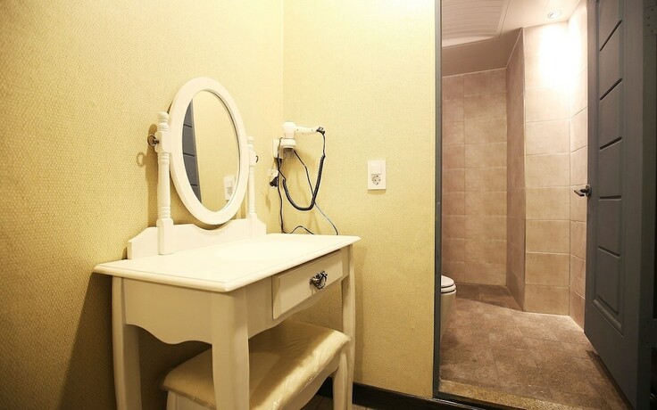 Imagen general del Hotel Hongsung H. Foto 11