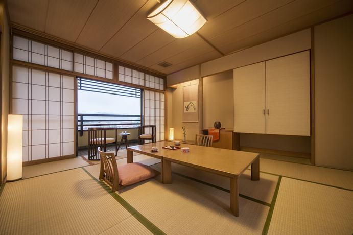 Imagen de la habitación del Hotel Honjin Hiranoya Bekkan. Foto 3