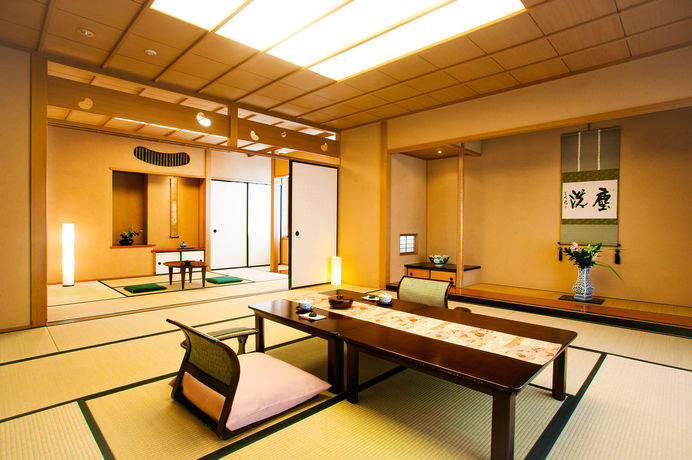 Imagen de la habitación del Hotel Honjin Hiranoya Kachoan. Foto 5