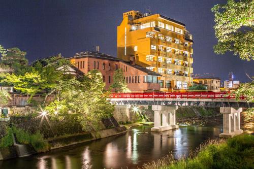 Imagen general del Hotel Honjin Hiranoya Kofukan. Foto 1