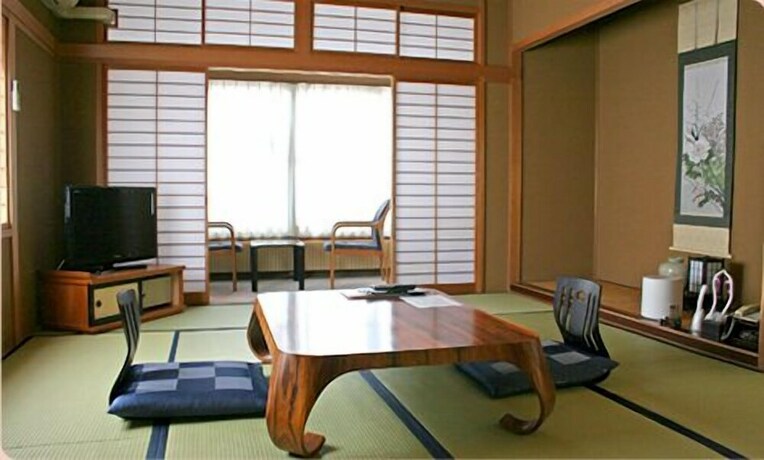 Imagen de la habitación del Hotel Honjin Sakura-tei. Foto 22