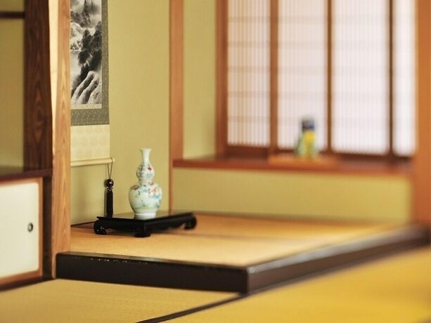 Imagen de la habitación del Hotel Honjin Sakura-tei. Foto 26