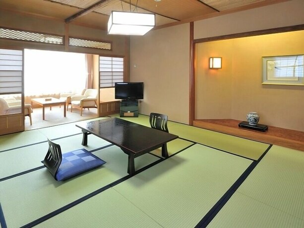 Imagen de la habitación del Hotel Honjin Sakura-tei. Foto 30