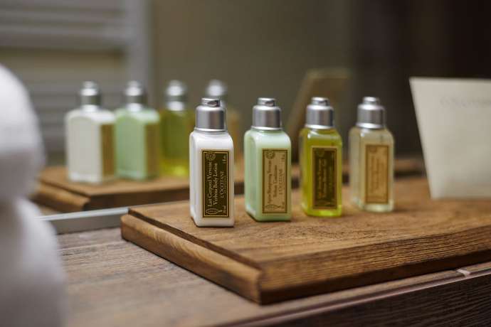 Imagen de la habitación del Hotel Honour and Grace Hotel. Foto 16