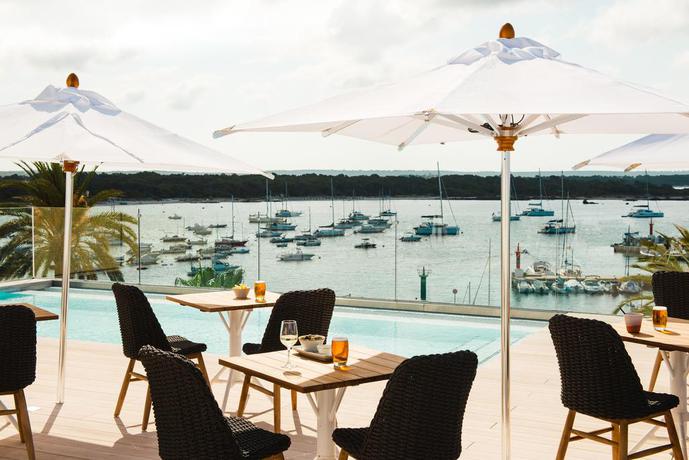 Imagen de los exteriores del Hotel Honucai. Foto 8