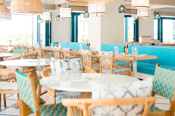 Imagen del bar/restaurante del Hotel Honucai. Foto 3