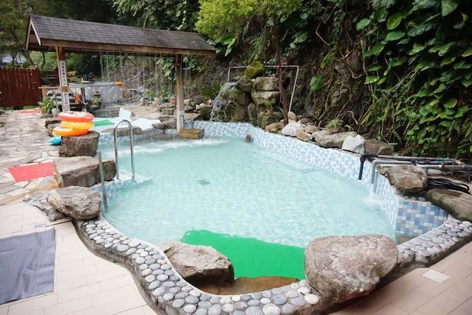 Imagen de la piscina del Hotel Hooja. Foto 19