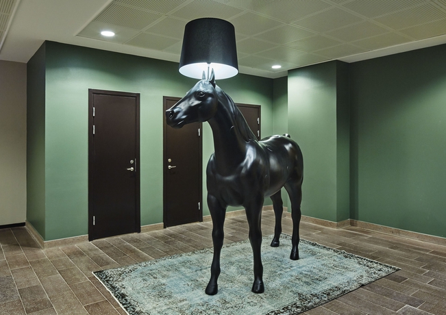 Imagen de los interiores del Hotel Hoom Park and. Foto 15