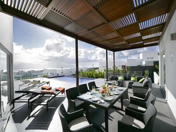 Imagen de la piscina del Hotel Hoopoe Villas Lanzarote. Foto 6