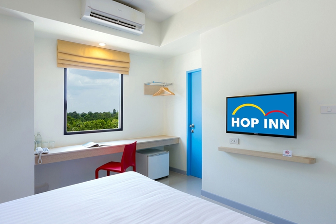 Imagen de la habitación del Hotel Hop Inn Chumphon. Foto 11