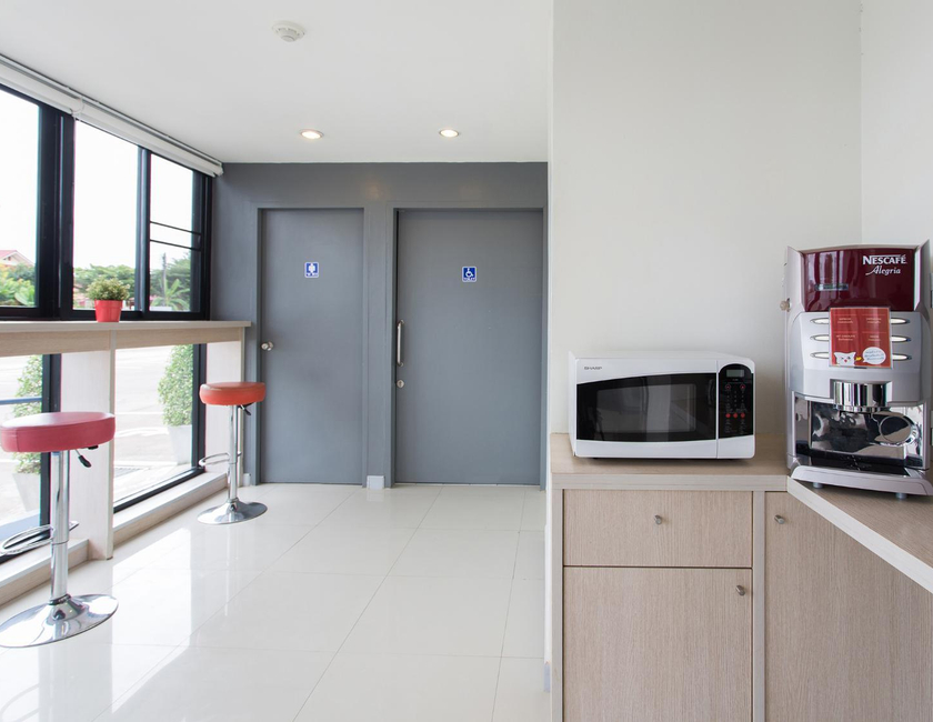 Imagen general del Hotel Hop Inn Phuket. Foto 10