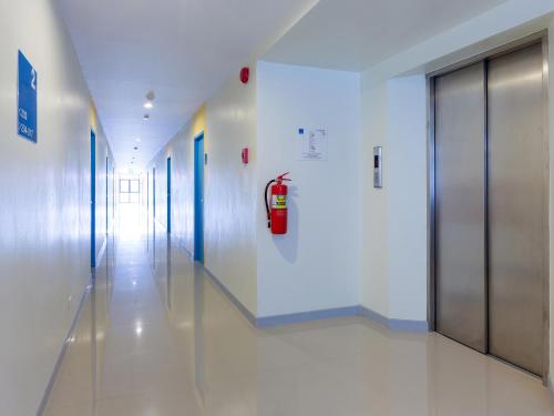 Imagen general del Hotel Hop Inn Suphanburi. Foto 10