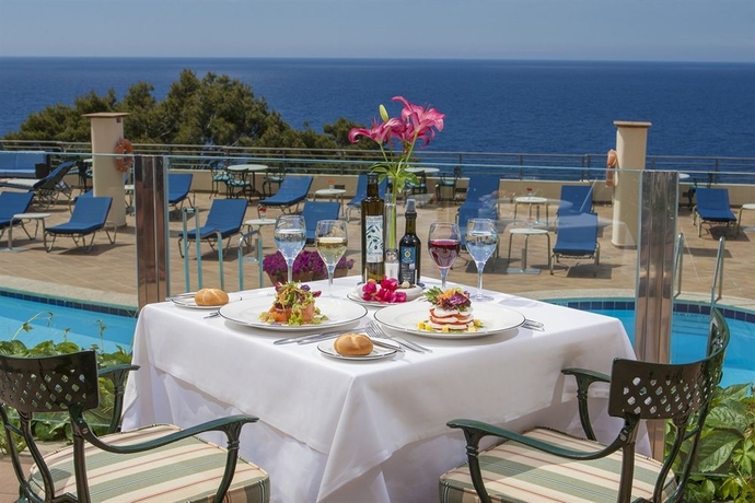 Imagen del bar/restaurante del Hotel Hoposa Costa D'or - Adults Only. Foto 3