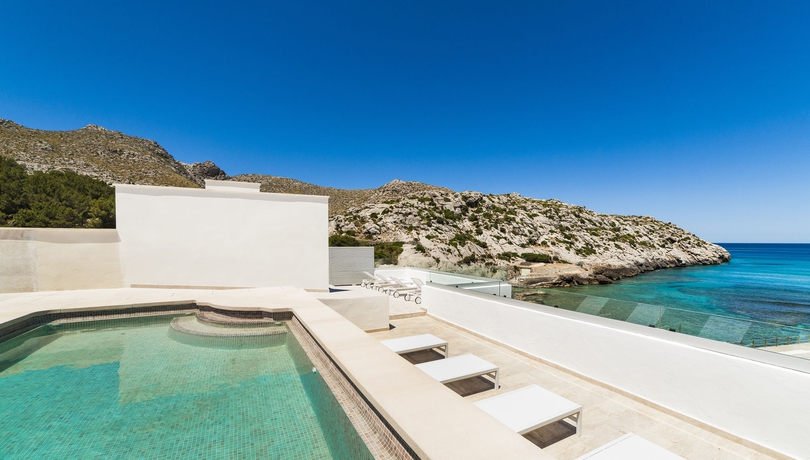 Imagen de la piscina del Hotel Hoposa Niu. Foto 9