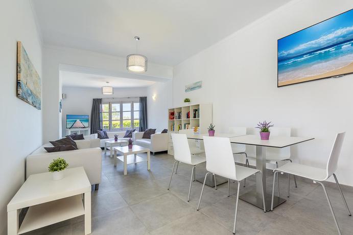 Imagen de los interiores del Hotel Hoposa Panorama. Foto 17