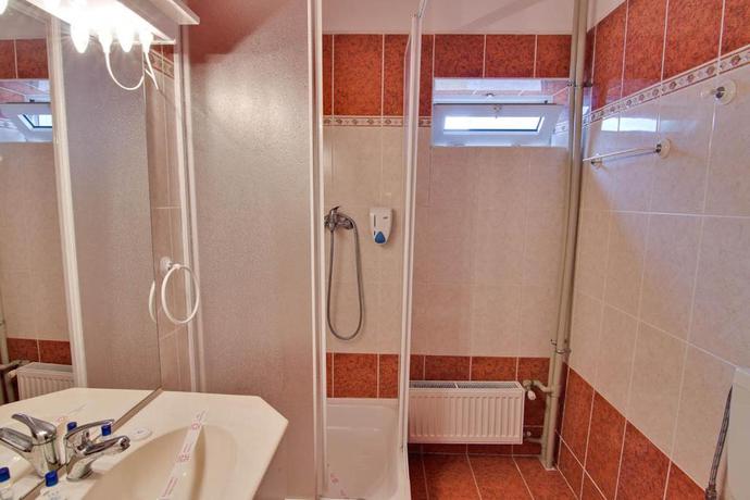 Imagen de los interiores del Hotel Hora. Foto 10