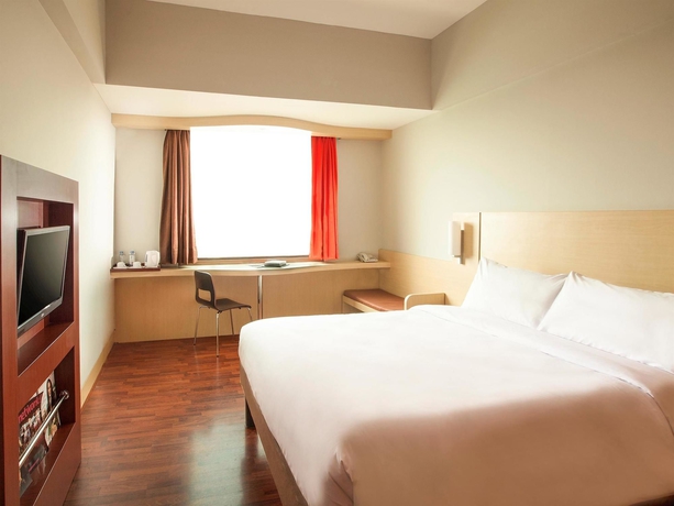 Imagen de la habitación del Hotel Horison Arcadia Mangga Dua. Foto 10