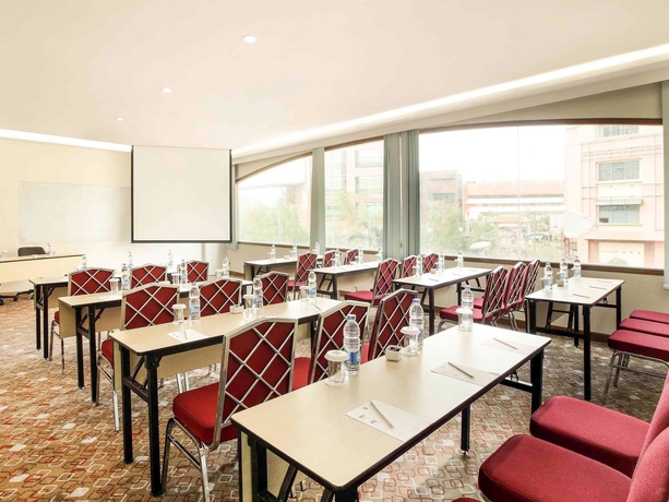 Imagen de los interiores del Hotel Horison Arcadia Mangga Dua. Foto 14