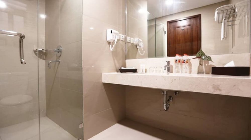 Imagen de la habitación del Hotel Horison Emerald Timoho Yogyakarta. Foto 7