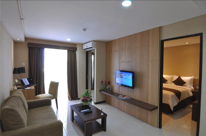 Imagen de la habitación del Hotel Horison Grand Serpong. Foto 11