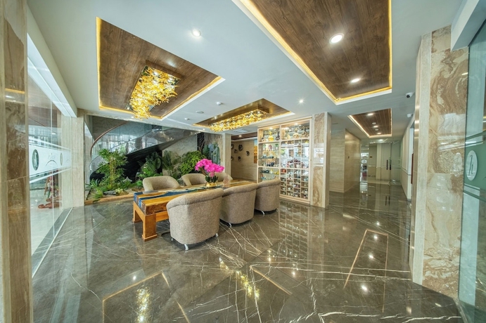 Imagen de los interiores del Hotel Horison IJ Kudus. Foto 15