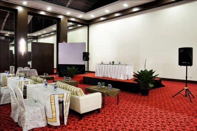 Imagen de los interiores del Hotel Horison Lampung - Chse Certified. Foto 11