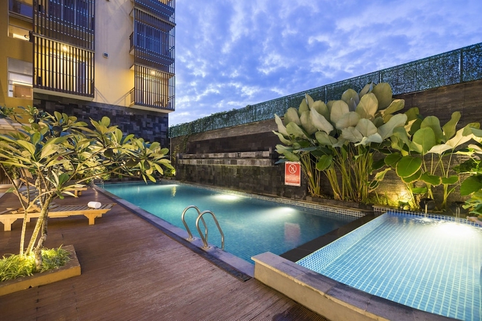 Imagen de la piscina del Hotel Horison Palma Pangandaran - Chse Certified. Foto 19