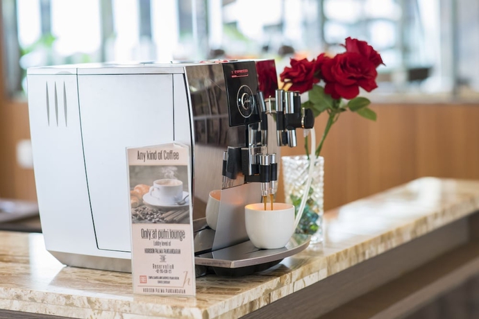 Imagen del bar/restaurante del Hotel Horison Palma Pangandaran - Chse Certified. Foto 3