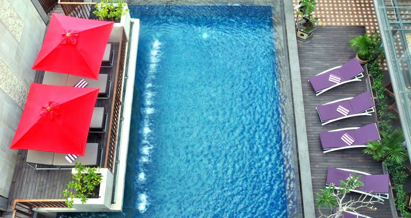 Imagen de la piscina del Hotel Horison Seminyak Bali - Chse Certified. Foto 20