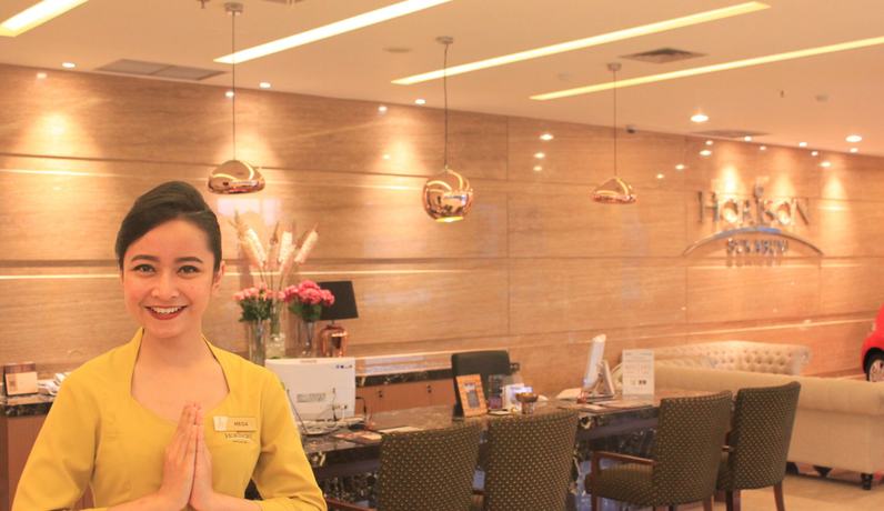 Imagen del bar/restaurante del Hotel Horison Sukabumi - Chse Certified. Foto 5