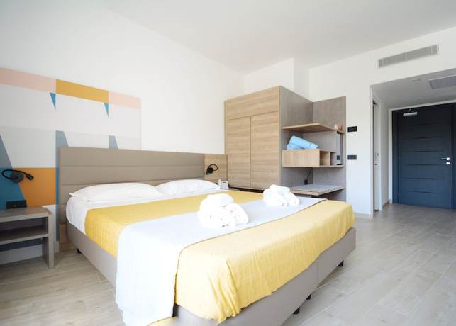 Imagen de la habitación del Hotel Horizon Badesi. Foto 12