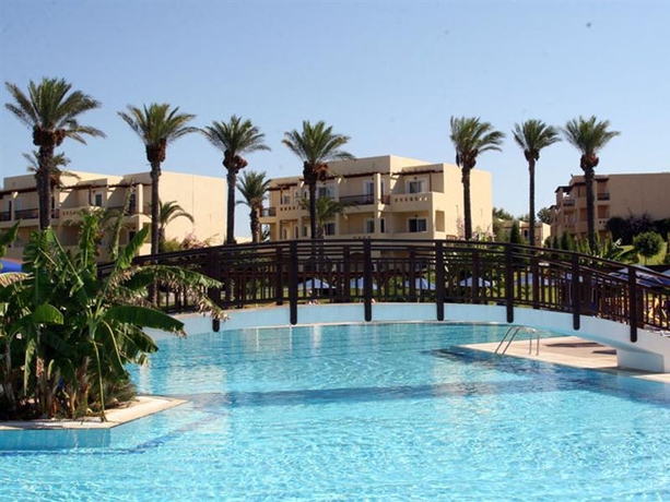 Imagen general del Hotel Horizon Beach Resort. Foto 2