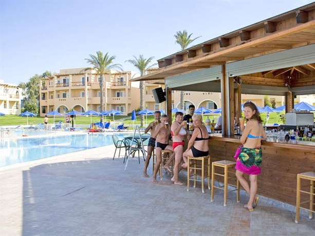 Imagen general del Hotel Horizon Beach Resort. Foto 3