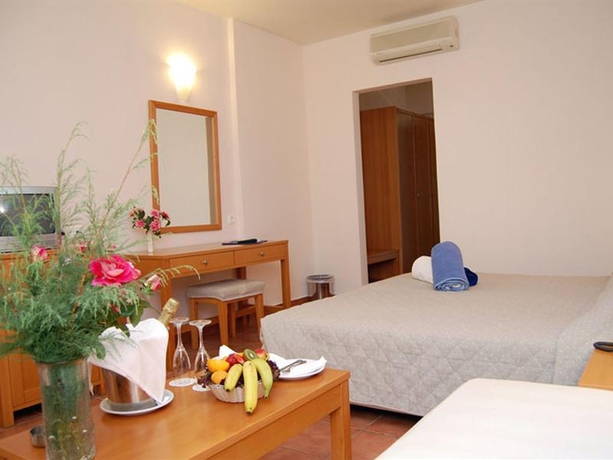 Imagen general del Hotel Horizon Beach Resort. Foto 13