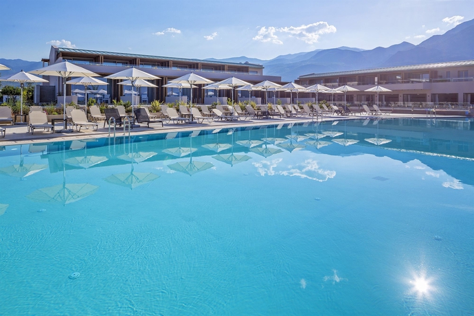 Imagen de la piscina del Hotel Horizon Blu Boutique. Foto 14