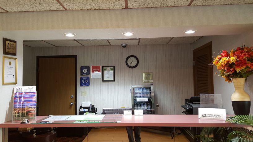 Imagen del bar/restaurante del Hotel Horizon Inn Motel, Lincoln. Foto 4