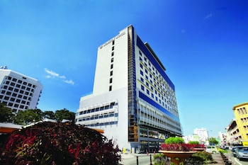 Imagen general del Hotel Horizon, Kota Kinabalu. Foto 1